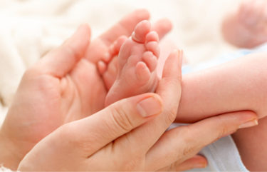 出生前診断における条件・年齢とは？診察方法などの概要も解説します