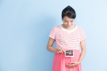 母体へのリスクがない「胎児ドック」の検査方法や特徴とは？判明することなども解説します