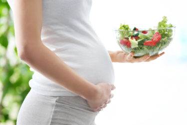 【妊娠中の食事】摂取すべきものとNGな食べものを理由と併せて解説していきます